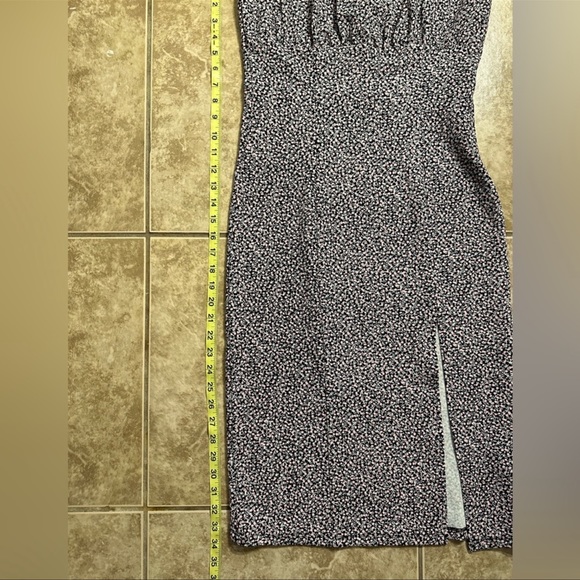 H&M FLORAL PRINT DRESS WITH SLIT - Picture 5 of 7